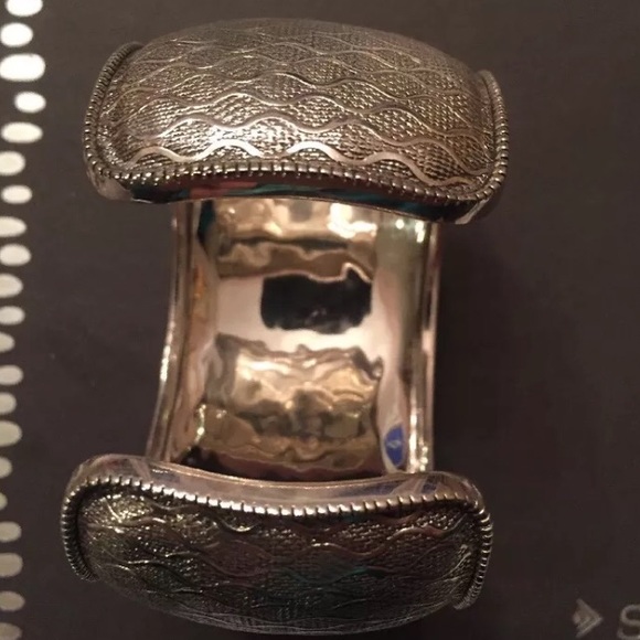 Silpada Sterling cuff bracelet EUC - Picture 4 of 5